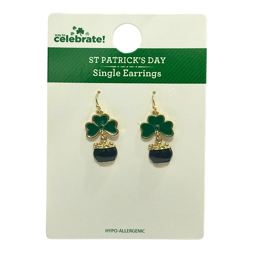 Way to Celebrate St. Patrick's Day Pot of Gold Fishhook Dangle Earrings NWT